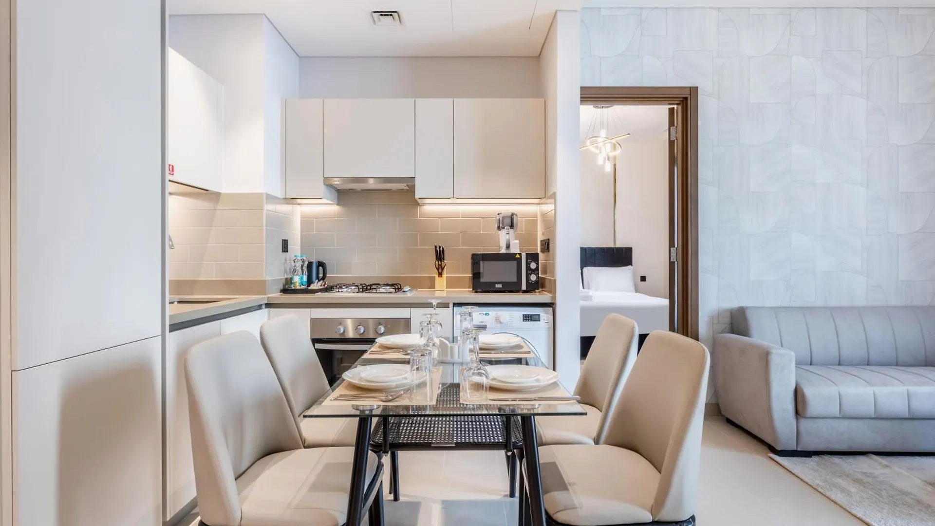 Stay By Latinem Luxury 2Br Holiday Home Cva 2814 Near Burj Khalifa ドバイ